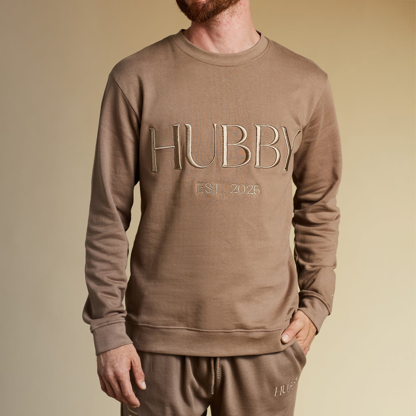 Embroidered HUBBY Sweatshirt & Joggers Set