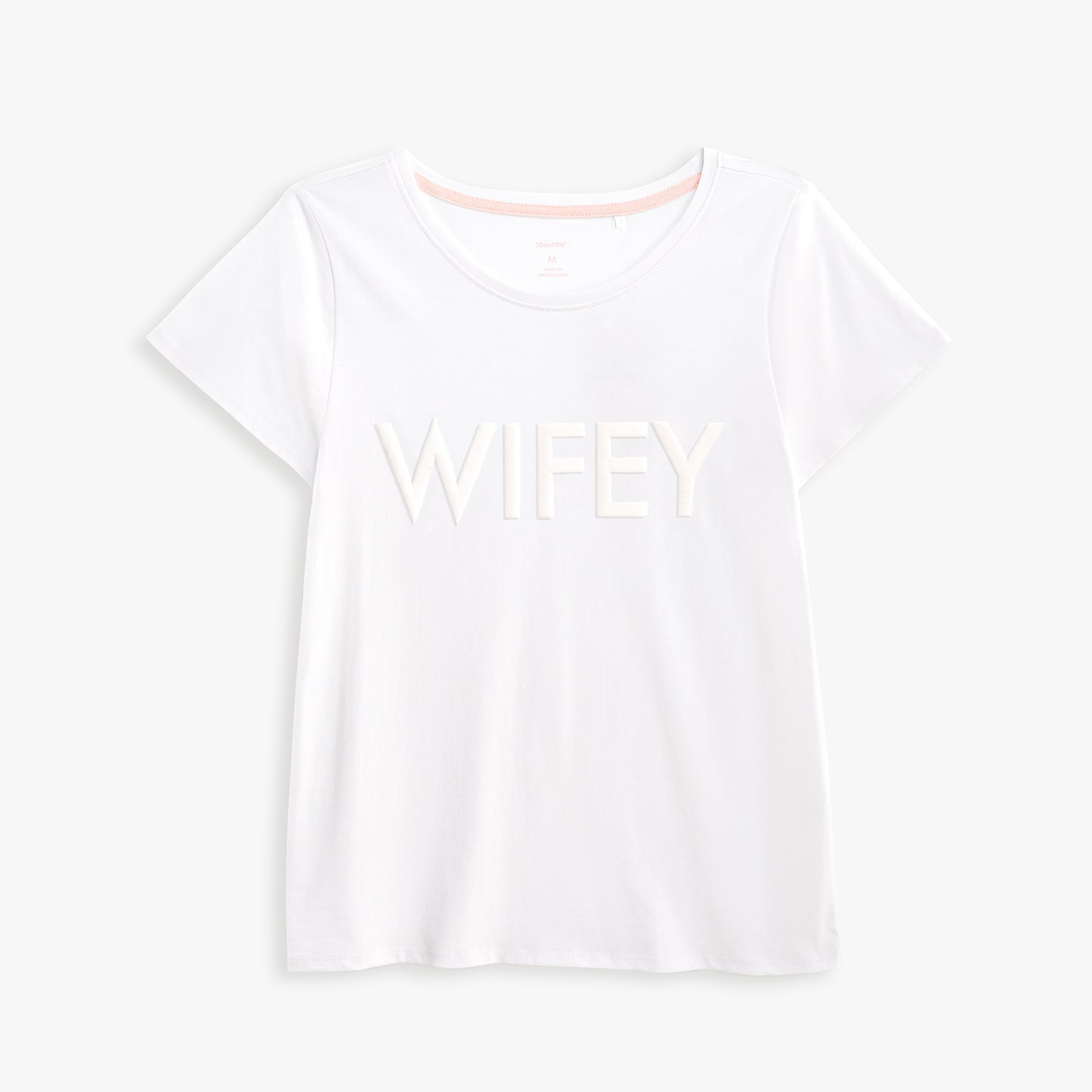 Wifey Puff Print T-shirt Set. Crewneck white t-shirt made of high-quality 100% cotton.