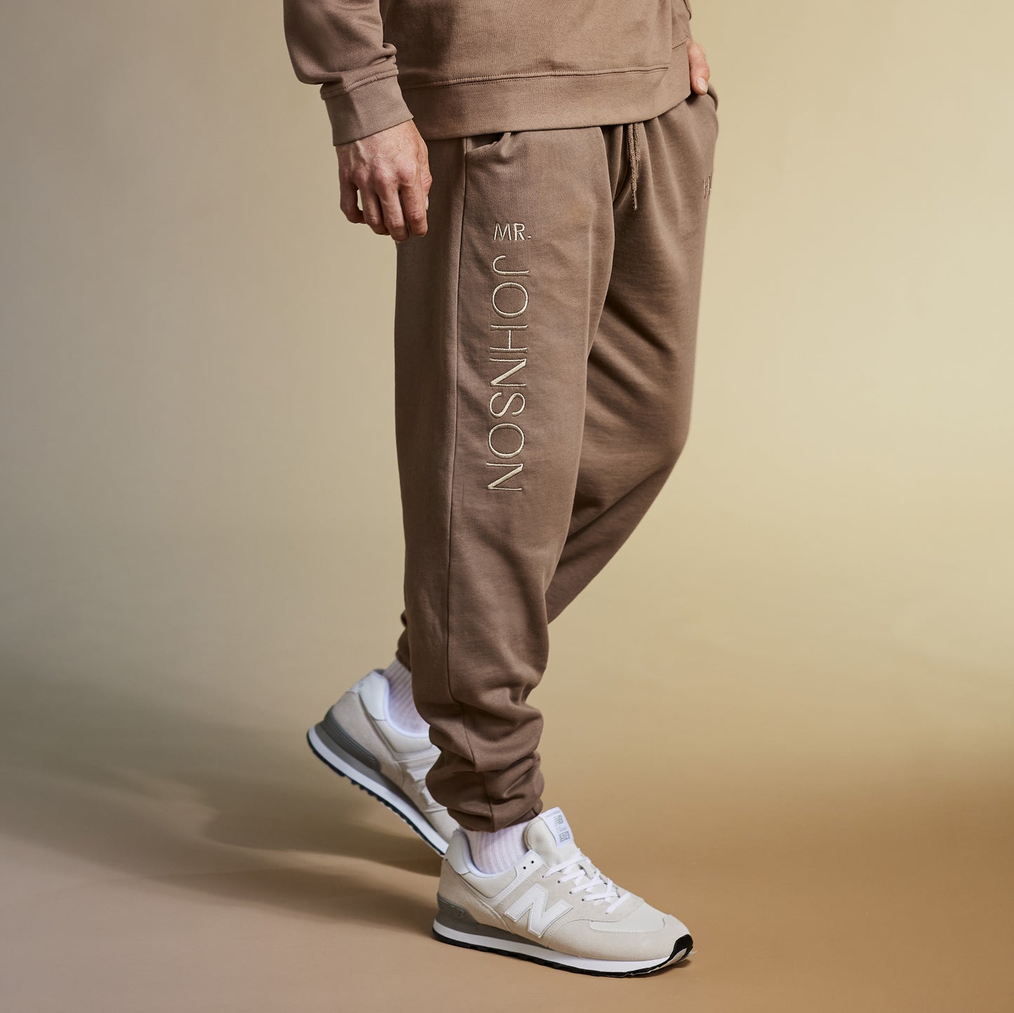 Embroidered HUBBY Sweatshirt & Joggers Set