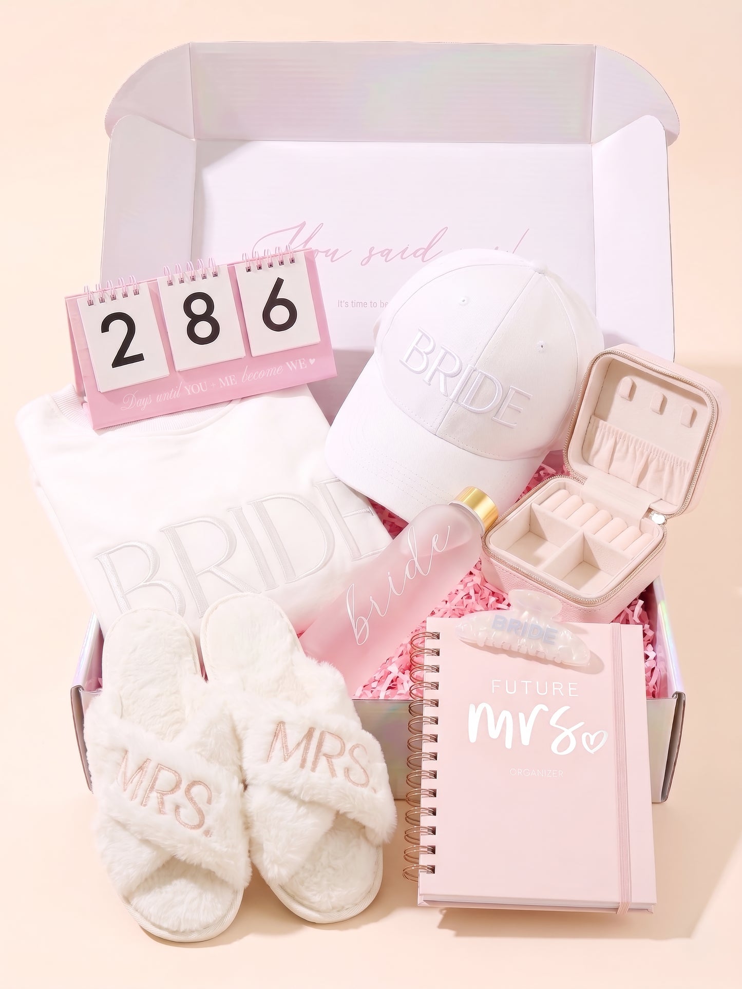 Engagement Luxe Bridal Gift Box