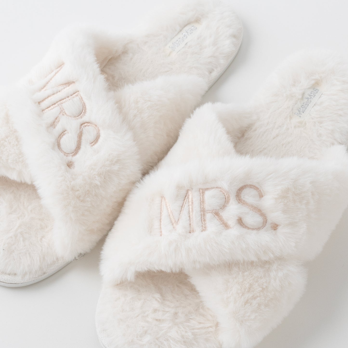 MR. & MRS. Slippers Bundle