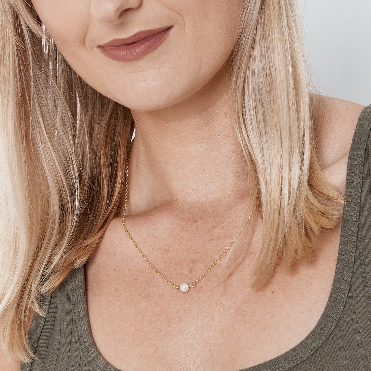 Mom Pearl Necklace