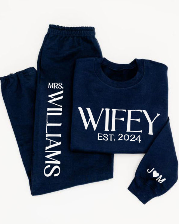 Embossed WIFEY Sweatshirt & Joggers Set - Contrast
